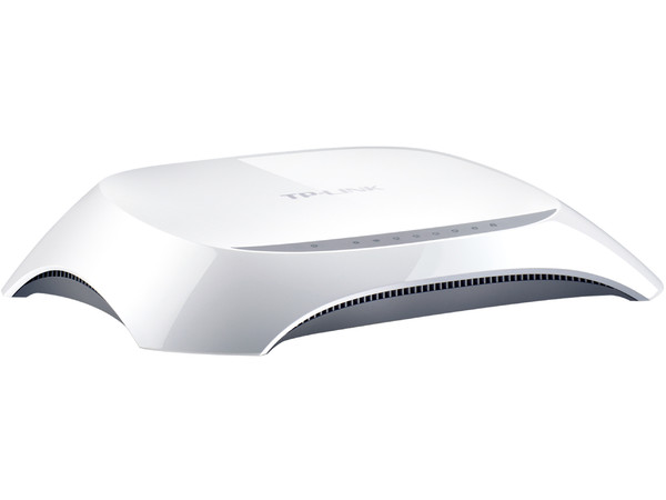 Ruteador Inalámbrico TP-Link TL-WR840N de 4 puertos RJ-45 10/100, hasta 300Mbps.